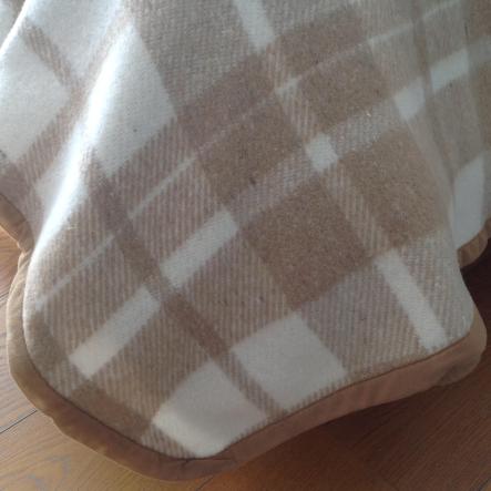 Coperta Matrimoniale scozzese in soffice misto lana per alberghi 450 gr/mq